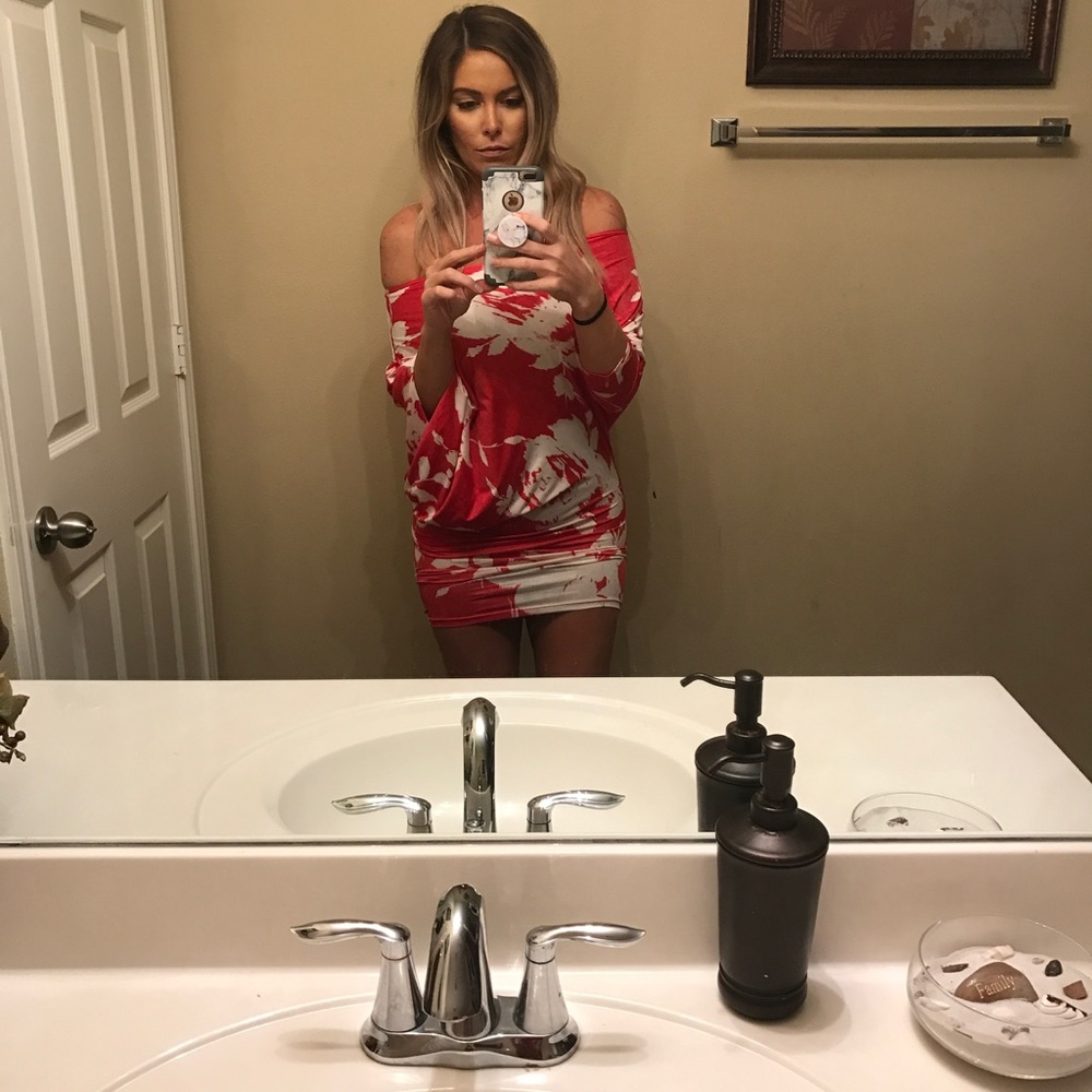 Boutique slouchy Hawaiian Dress 🌺